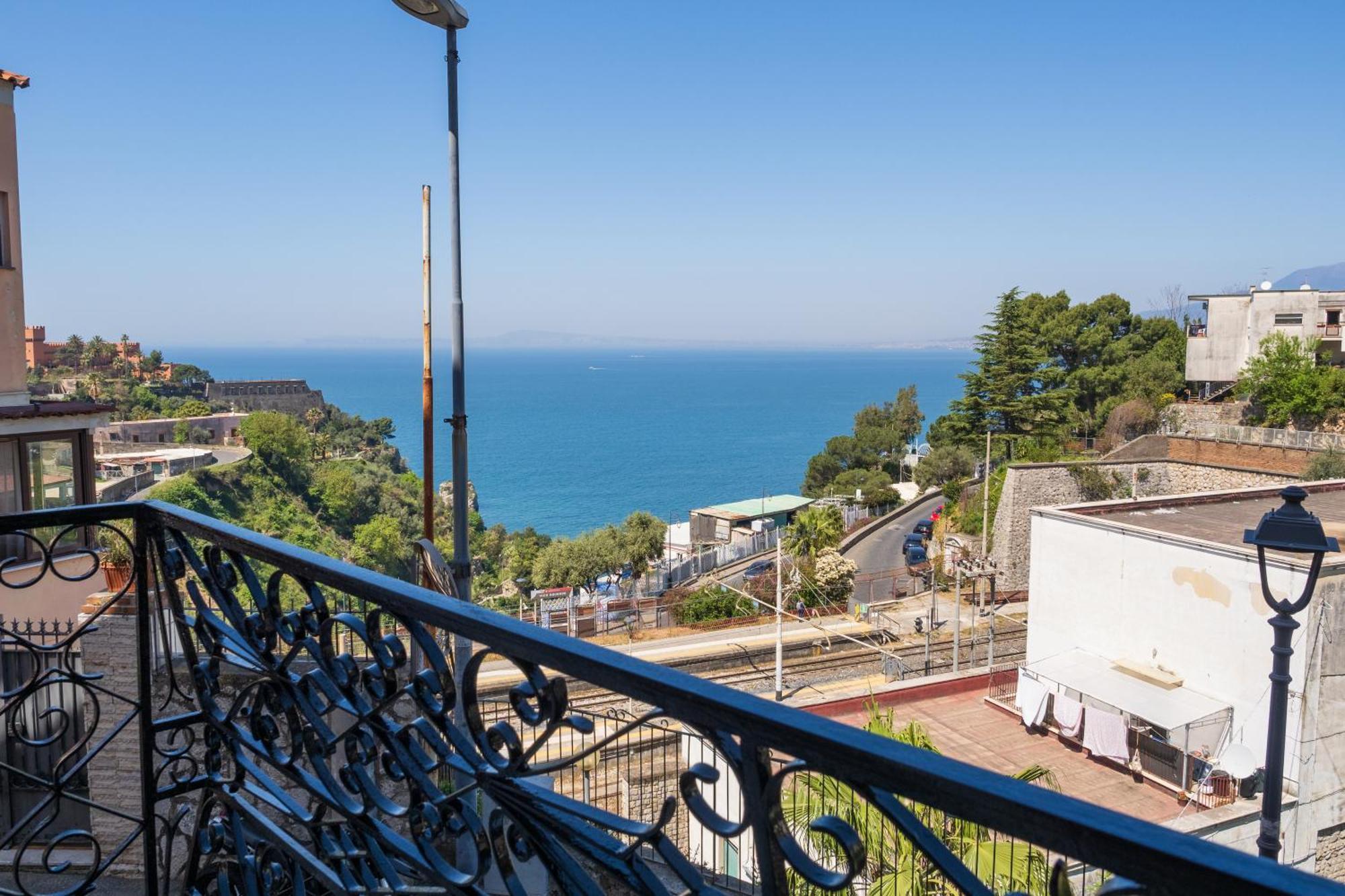 Appartement La Casa Del Golfo à Vico Equense Extérieur photo